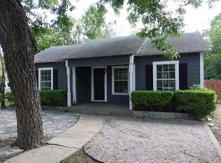 311 Surber St, Kerrville, TX 78028