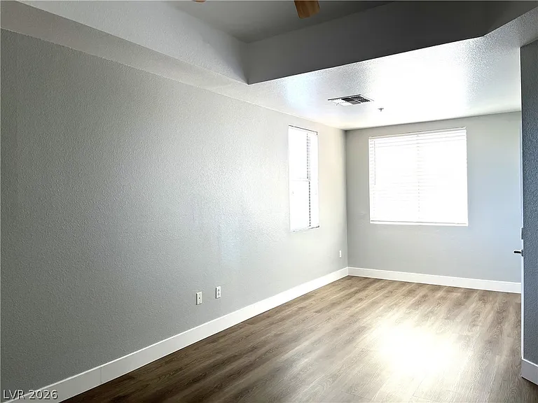 19 E Agate Ave #502 — Photo 15