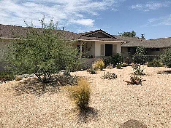 2nd image of 40289 Clark Dr