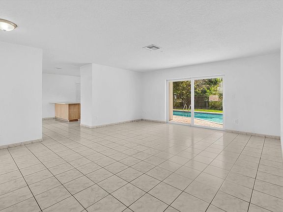 5th image of 8300 SW 172nd Street