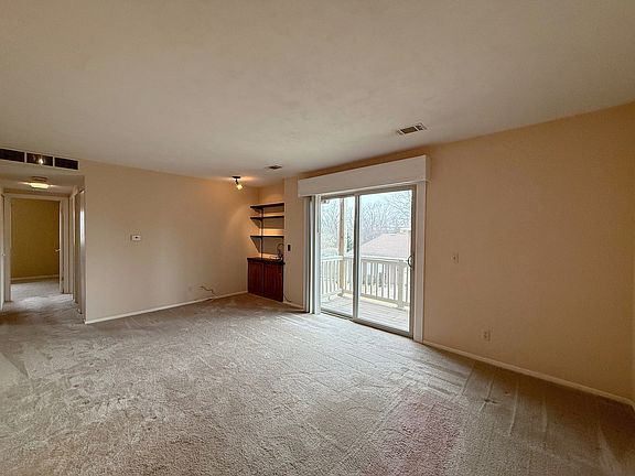 3rd image of 1211 48th Ave APT 31