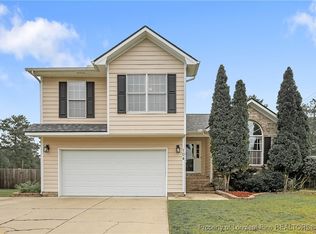 104 Somerset Dr, Raeford, NC 28376