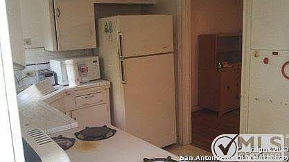 4th image of 507 Carroll St