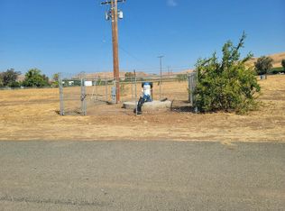 740 E Mulberry Avenue, Porterville, CA 93257