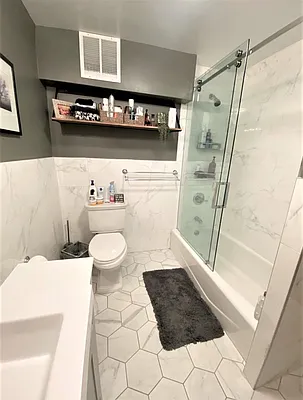 Rented by CitySites Real Estate Group | media 25