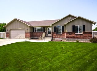 443 Snake River Cir, Rigby, ID 83442