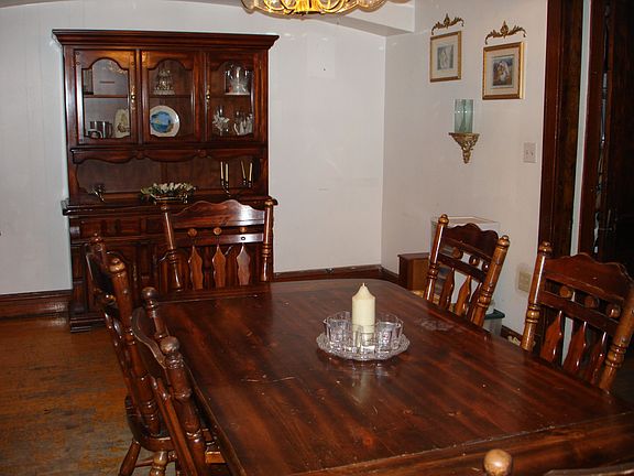 East View of Dining Room 