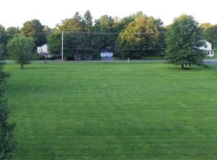 4 Buckeye Dr, Sharpsville, PA 16150
