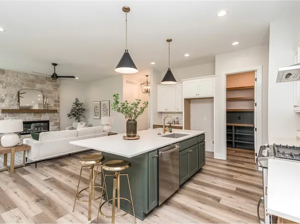 7775 NW 26th Ct, Ankeny, IA 50023