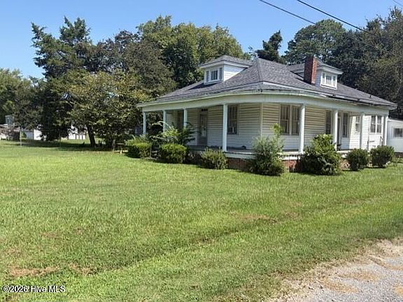 2nd image of 303 S Main Street