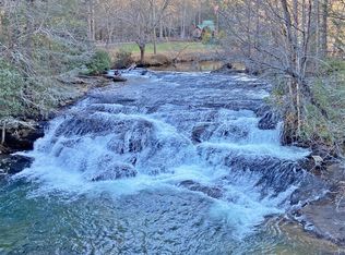 169 Dunns Rd, Cleveland, GA 30528