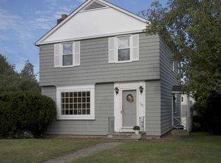 106 Gardiner St, Darien, CT 06820