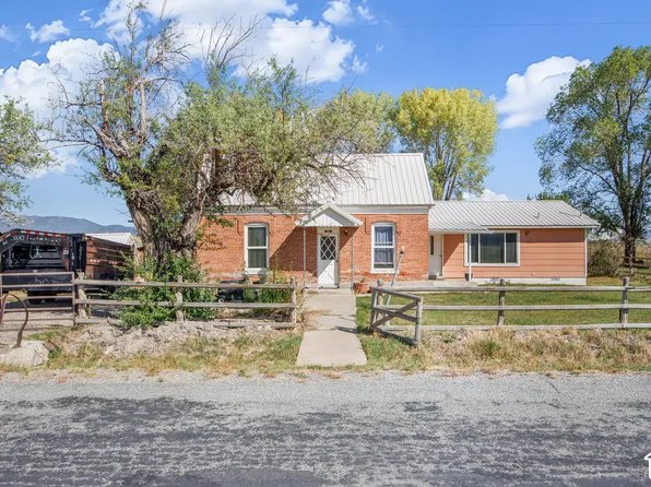 236 W Main St, Greenville, UT 84731