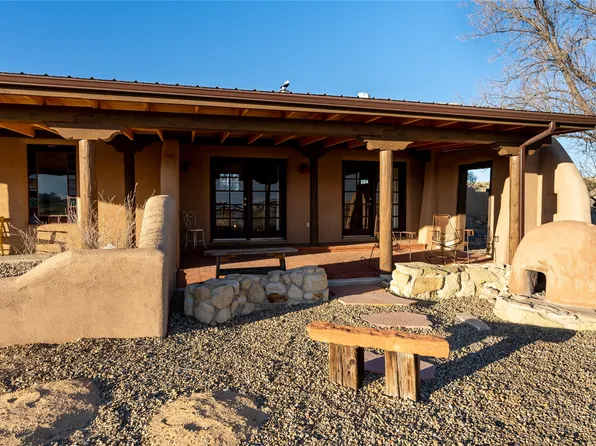 74 Camino San Cristobal, Lamy, NM 87540