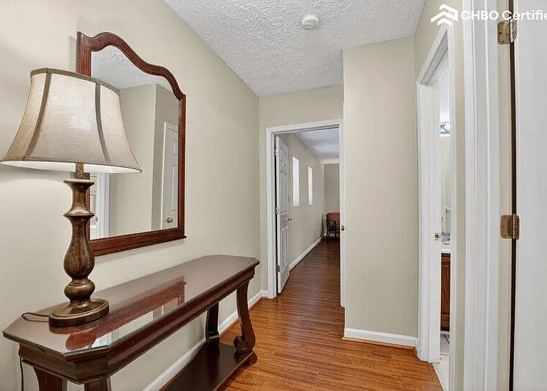 1332 W Andrew Johnson Hwy #10 — Photo 25