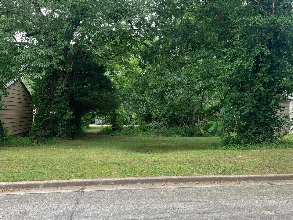 1st image of 318 N Maple Ave