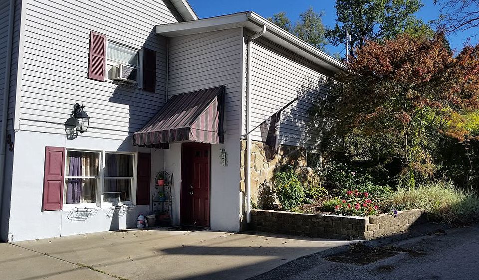 2nd image of 39 Penn St