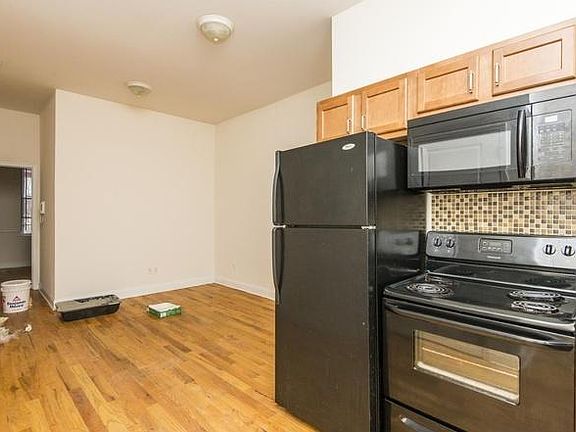 2nd image of 2258 N Park Ave #1