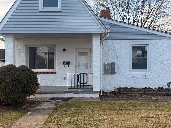 2nd image of 8323 Bear Creek Dr