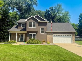 155 Hickory Hls, Marshall, MI 49068