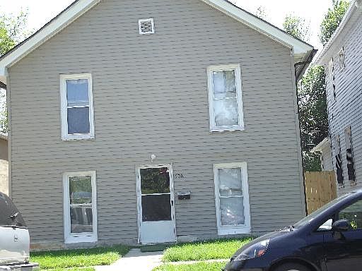 2nd image of 608 N Lincoln Ave