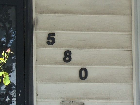 5th image of 580 E 103rd St