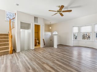 5835 Stream Pond Ct, Centreville, VA 20120