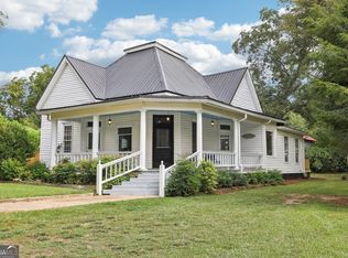22 Banks St, Shady Dale, GA 31085