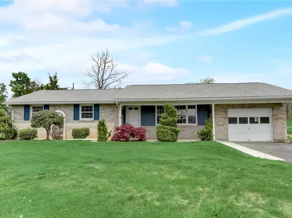 4505 N Sunset Dr, Coopersburg, PA 18036