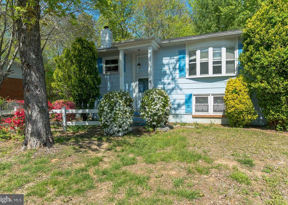 1st image of 3568 Forestdale Ave