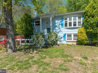 3568 Forestdale Ave, Woodbridge, VA 22193