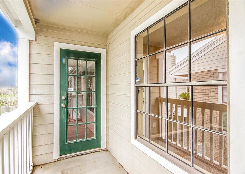1st image of 12660 Ashford Point Dr APT 802