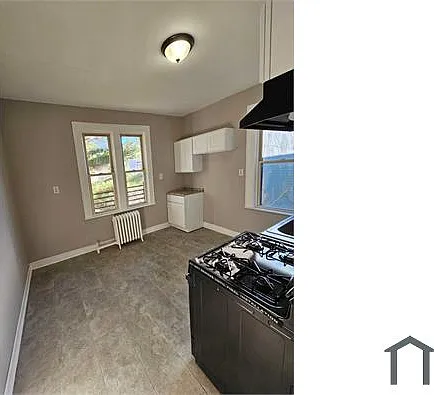 3 bed, $2,500 — Photo 2