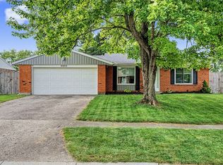 4802 Lodgeview Dr, Dayton, OH 45424