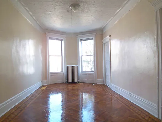 Rented by City Connections Realty | media 5