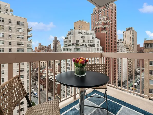 200 E 69th St APT 16E, New York, NY 10021