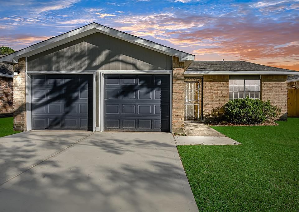 1st image of 8710 Valley Meadow Dr