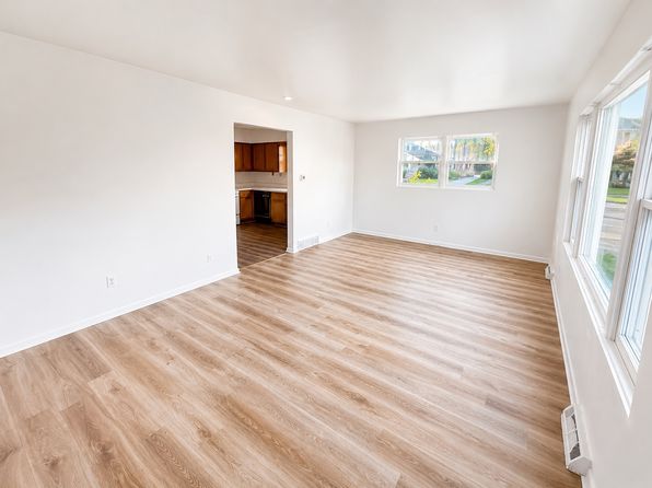 435 W 10th St APT 1