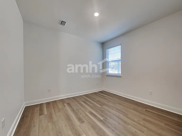 319 Calla Lily Ct — Photo 18
