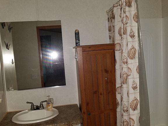 5th image of 801 E Palmera Dr