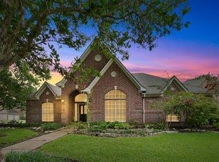 2203 Mossy Glen Ct, Richmond, TX 77406