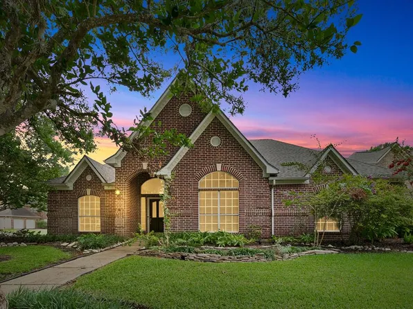 2203 Mossy Glen Court, Richmond, TX 77406
