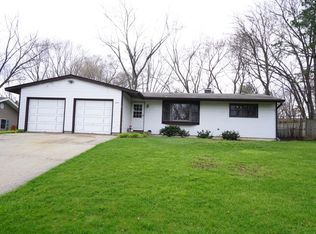 6517 Dublin Dr, Cary, IL 60013