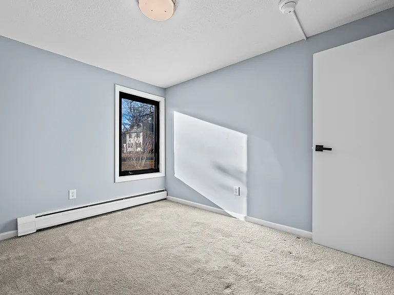 130 Silver Ln #2 — Photo 8