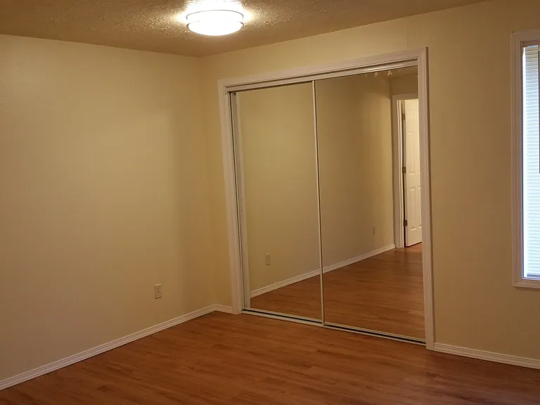 3617 Silverstone Dr NE — Photo 17