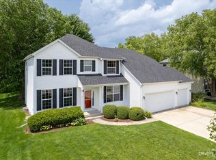 2605 Overlook Ct, Yorkville, IL 60560