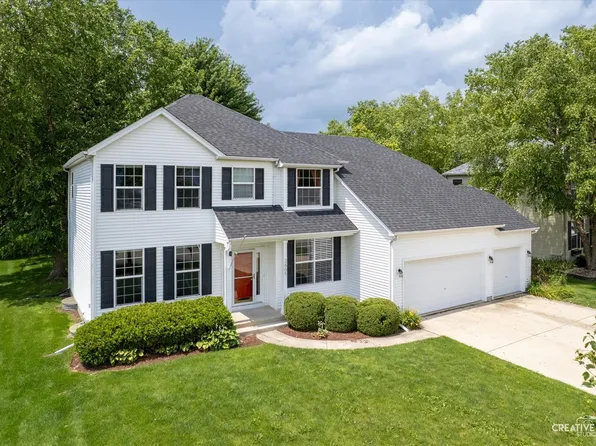 2605 Overlook Ct, Yorkville, IL 60560