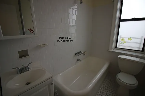 Rented by U2Apartment LLC | media 3