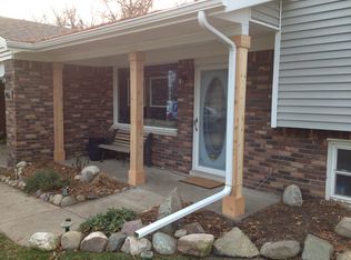 746 Bonita Dr, White Lake, MI 48383