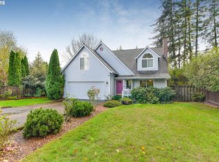 908 E Henry Rd, Newberg, OR 97132